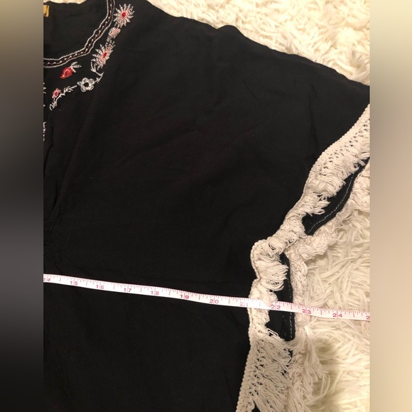M? Embroided Top - Picture 7 of 7